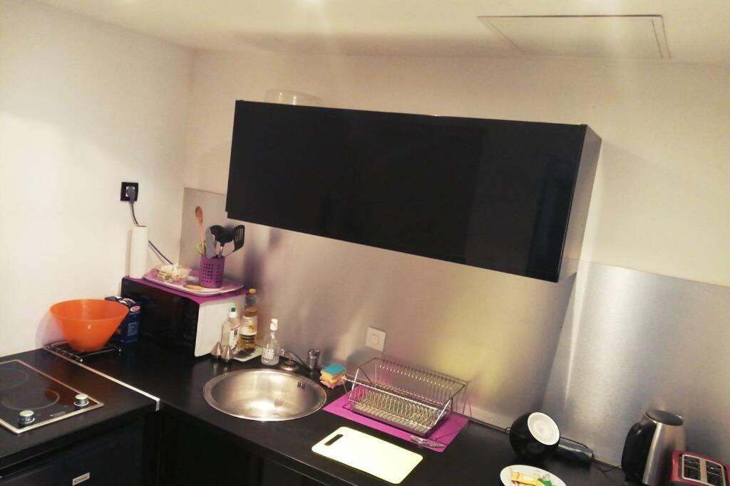 Ferienwohnung Un Nid D Amour Au Coeur De Cannes Exterior foto